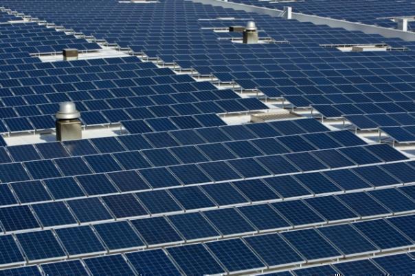 Seat-Werk in Martorell mit 53 000 Solarpanels.  Foto: Auto-Medienportal.Net/Seat